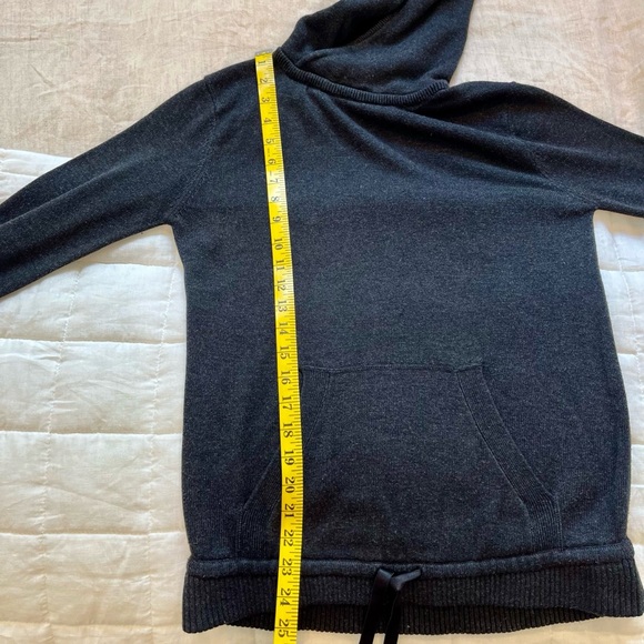 Lululemon Merino Hoodie - Picture 8 of 9